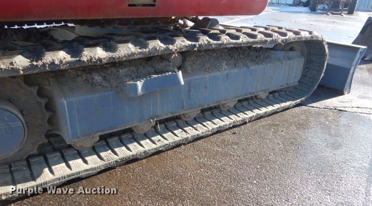 image for item IK9821 1998 Takeuchi TB070  excavator