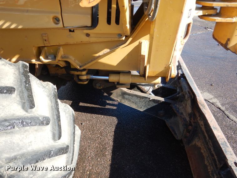 image for item IK9822 2005 Vermeer RT1250  trencher