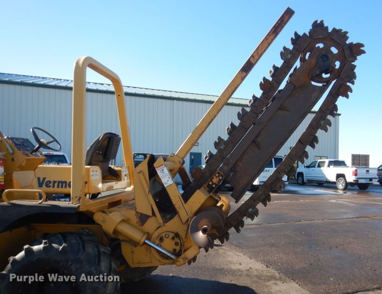 image for item IK9822 2005 Vermeer RT1250  trencher