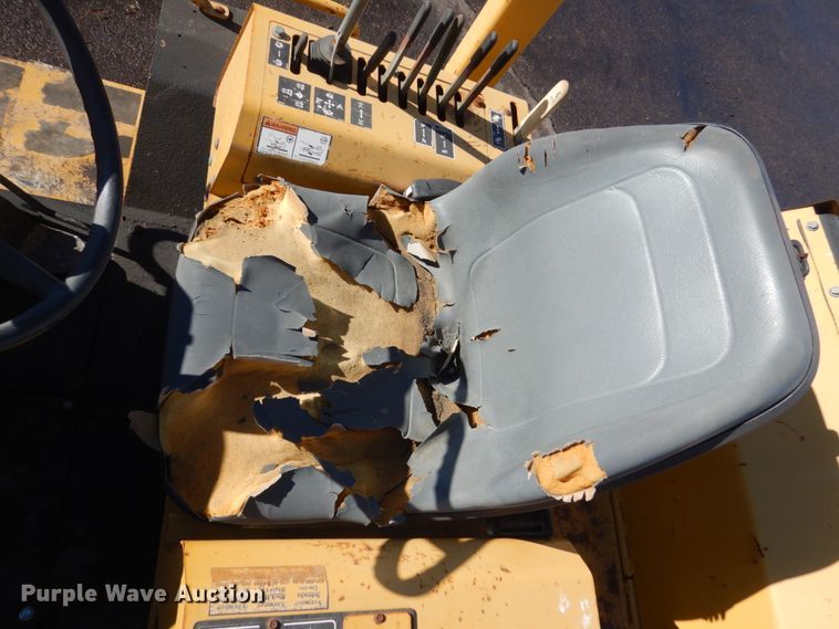 image for item IK9822 2005 Vermeer RT1250  trencher