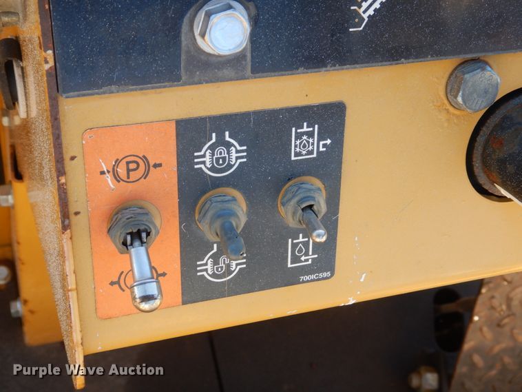 image for item IK9822 2005 Vermeer RT1250  trencher