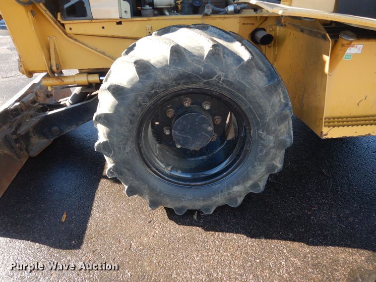 image for item IK9822 2005 Vermeer RT1250  trencher