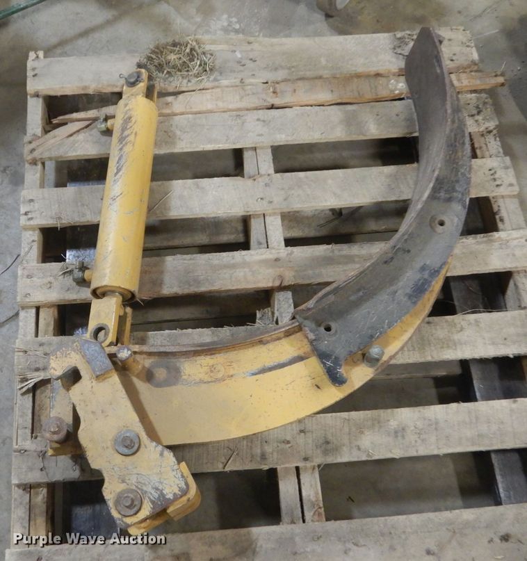 image for item IK9822 2005 Vermeer RT1250  trencher