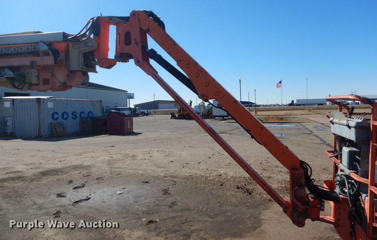 image for item IK9827 2003 JLG 1350SJP  boom lift