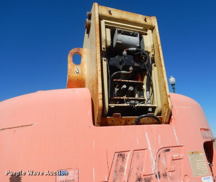 image for item IK9827 2003 JLG 1350SJP  boom lift