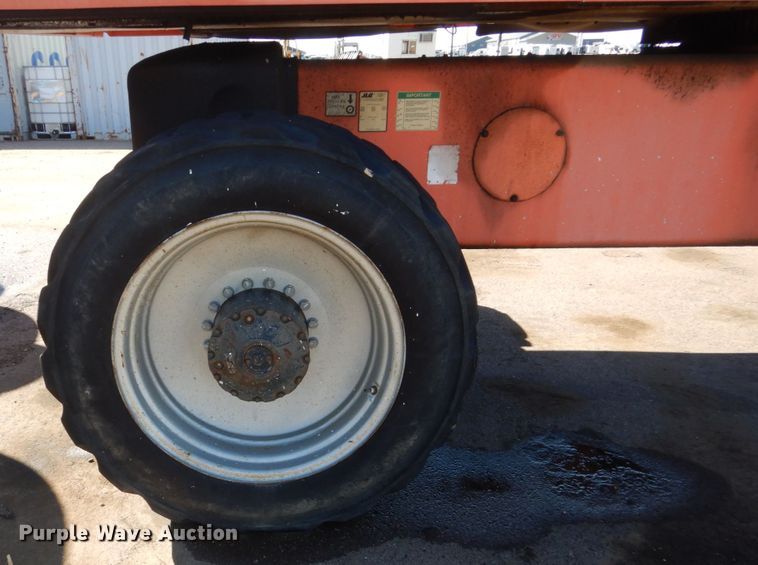 image for item IK9827 2003 JLG 1350SJP  boom lift