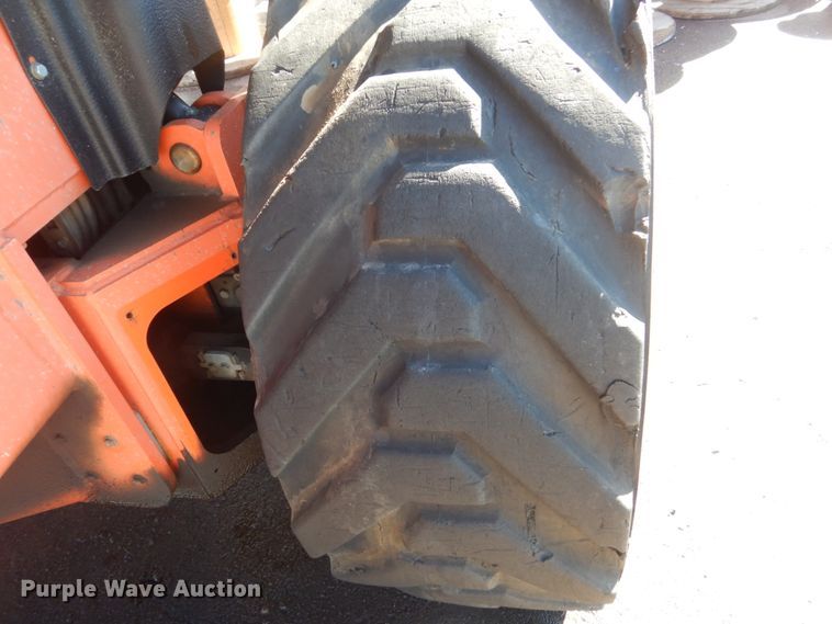 image for item IK9827 2003 JLG 1350SJP  boom lift