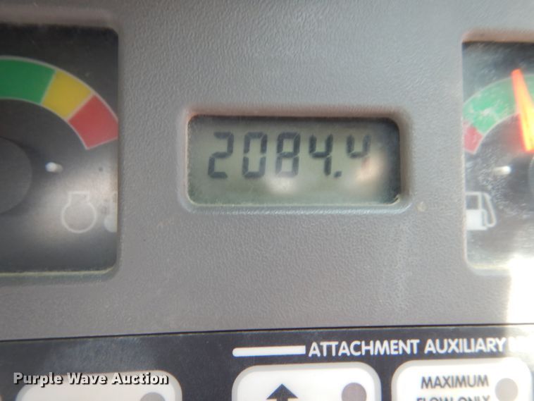 image for item IK9828 2006 Bobcat S250  skid steer loader