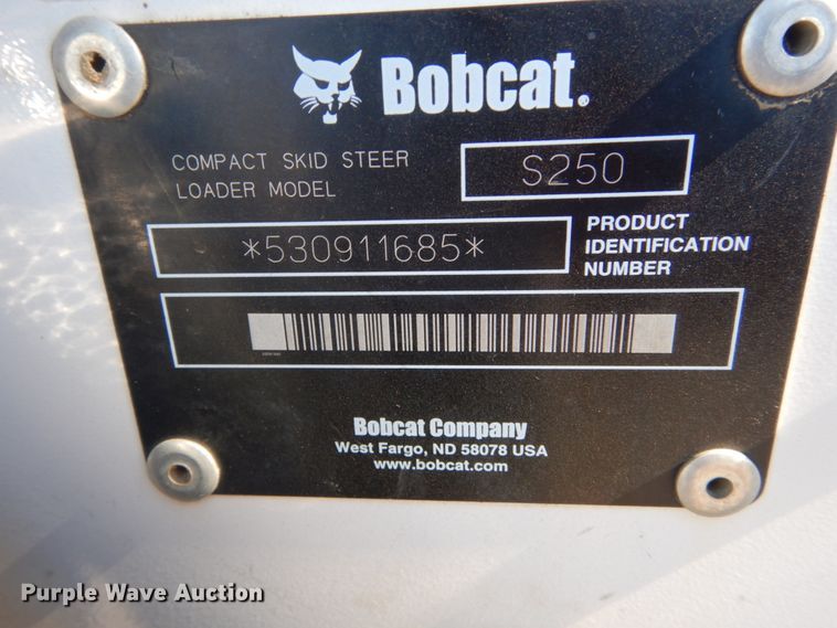 image for item IK9828 2006 Bobcat S250  skid steer loader