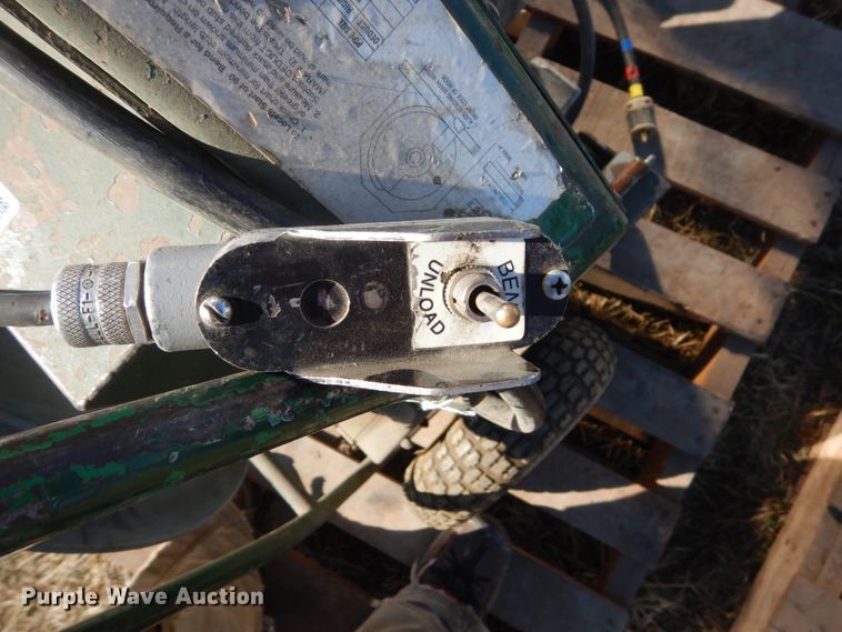 image for item IK9832 (2) Greenlee 555 conduit benders