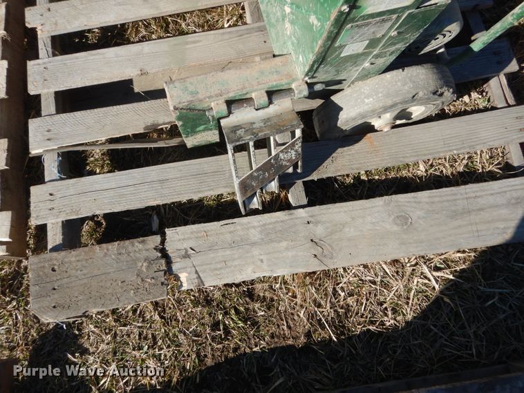 image for item IK9835 (2) Greenlee 555 conduit benders