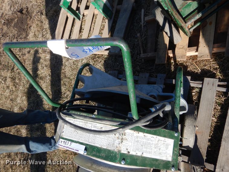 image for item IK9835 (2) Greenlee 555 conduit benders