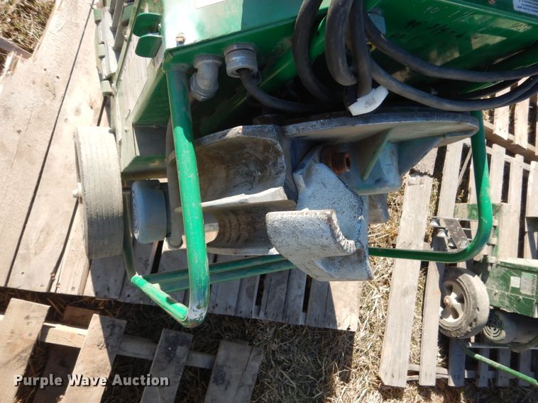 image for item IK9835 (2) Greenlee 555 conduit benders