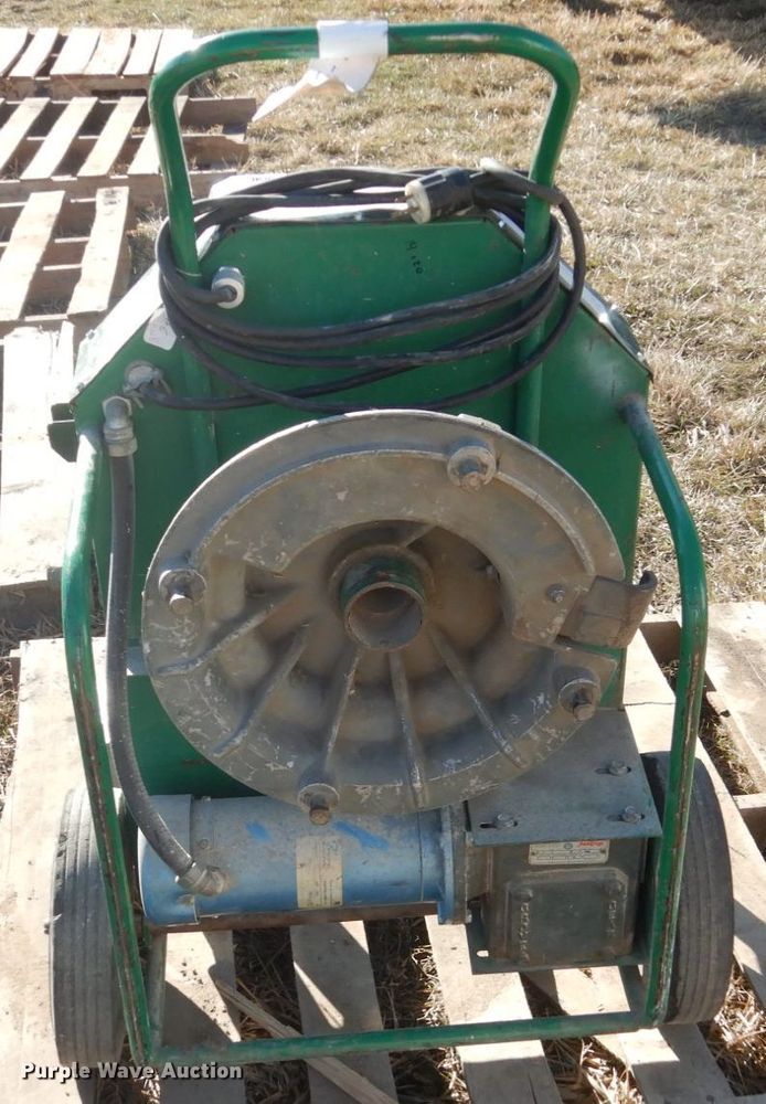 image for item IK9837 Greenlee 555 conduit bender