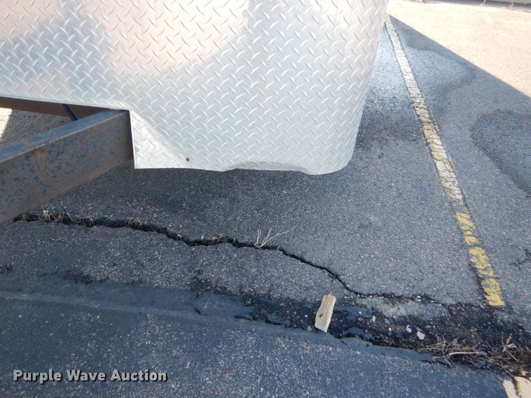 image for item IK9842 1995 United Express Line enclosed cargo trailer