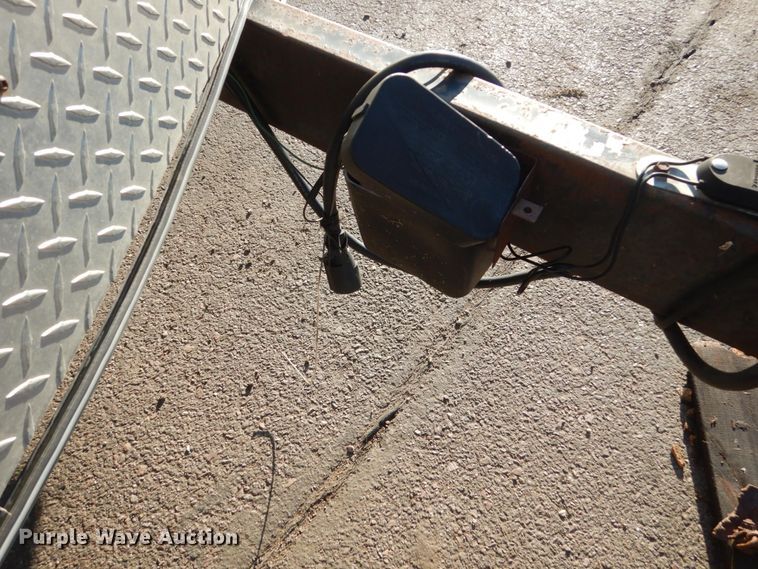 image for item IK9842 1995 United Express Line enclosed cargo trailer