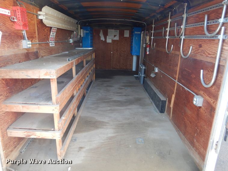 image for item IK9842 1995 United Express Line enclosed cargo trailer