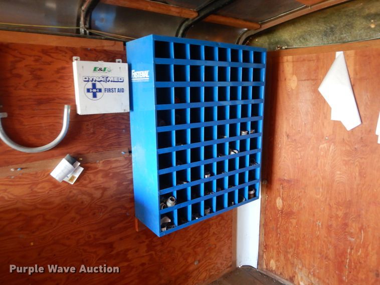 image for item IK9842 1995 United Express Line enclosed cargo trailer