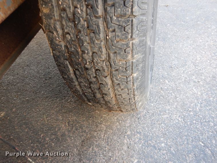 image for item IK9842 1995 United Express Line enclosed cargo trailer