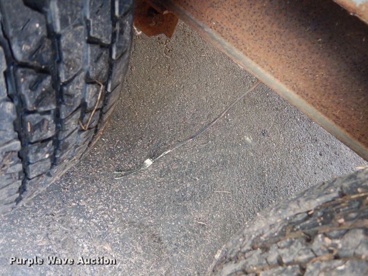 image for item IK9842 1995 United Express Line enclosed cargo trailer