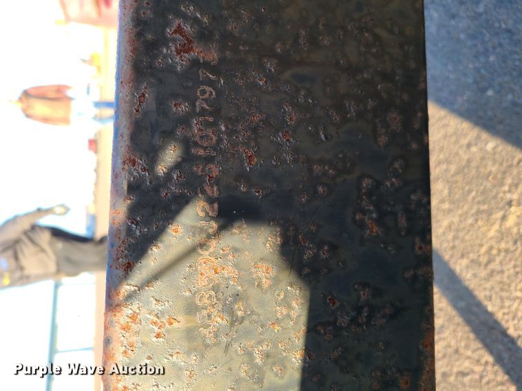 image for item IK9842 1995 United Express Line enclosed cargo trailer