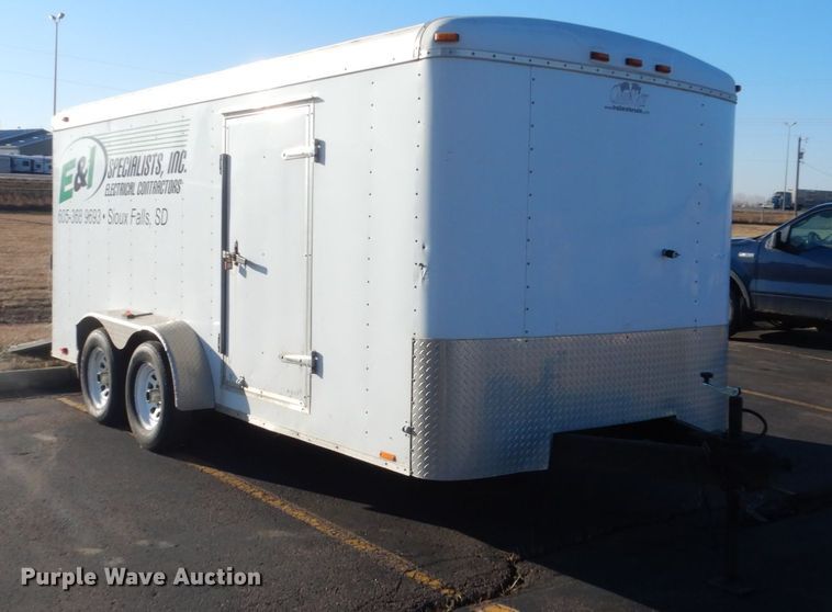 image for item IK9843 2006 Fabrique CM716TA2 enclosed cargo trailer