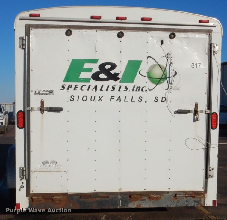 image for item IK9843 2006 Fabrique CM716TA2 enclosed cargo trailer