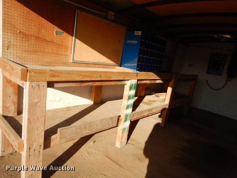 image for item IK9843 2006 Fabrique CM716TA2 enclosed cargo trailer