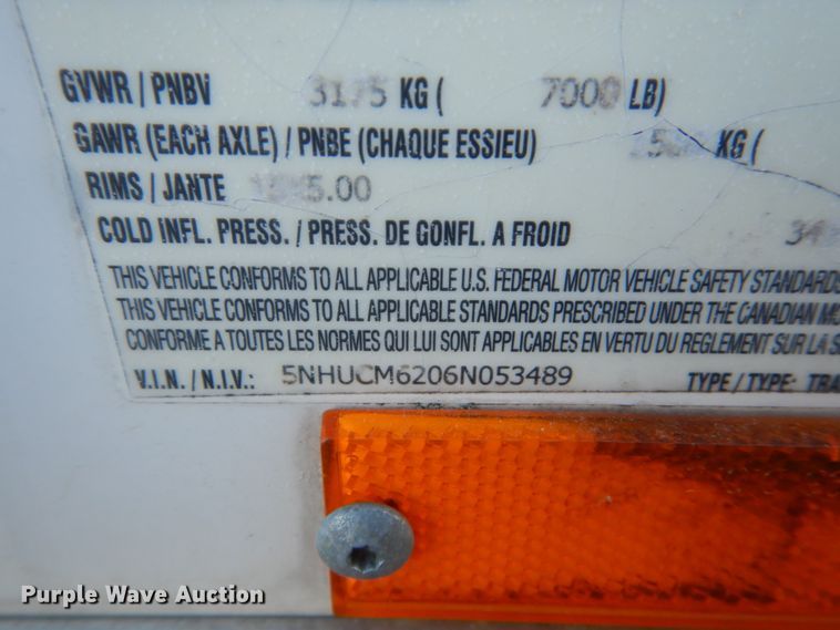 image for item IK9843 2006 Fabrique CM716TA2 enclosed cargo trailer