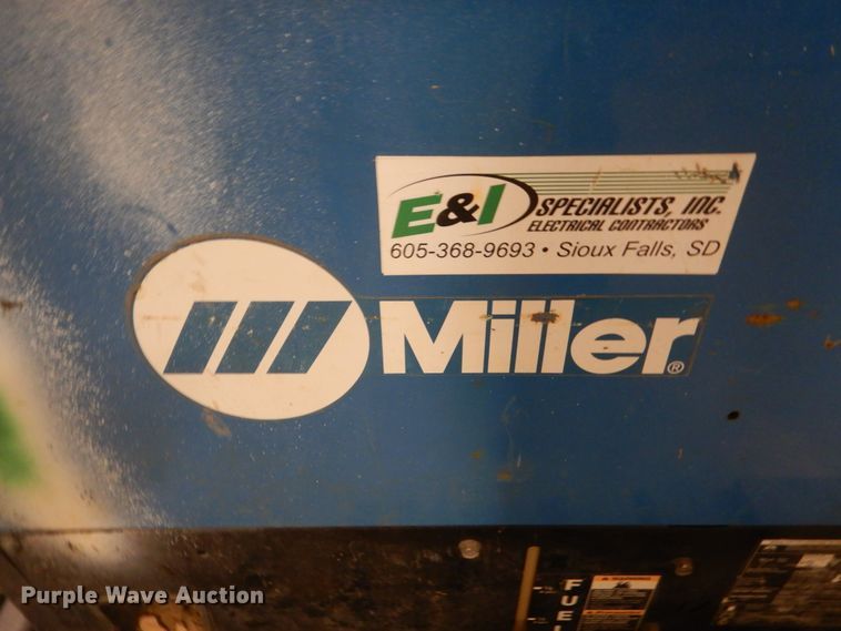 image for item IK9870 Miller Bobcat 225 welder