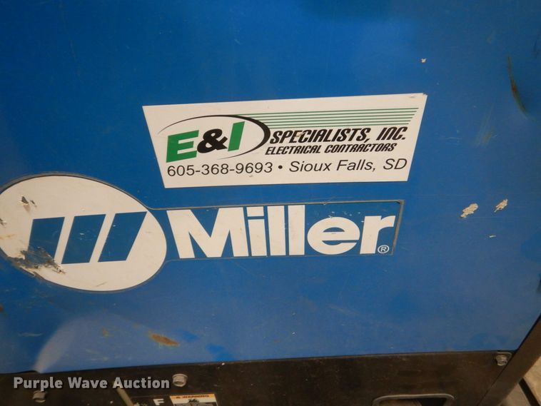 image for item IK9870 Miller Bobcat 225 welder