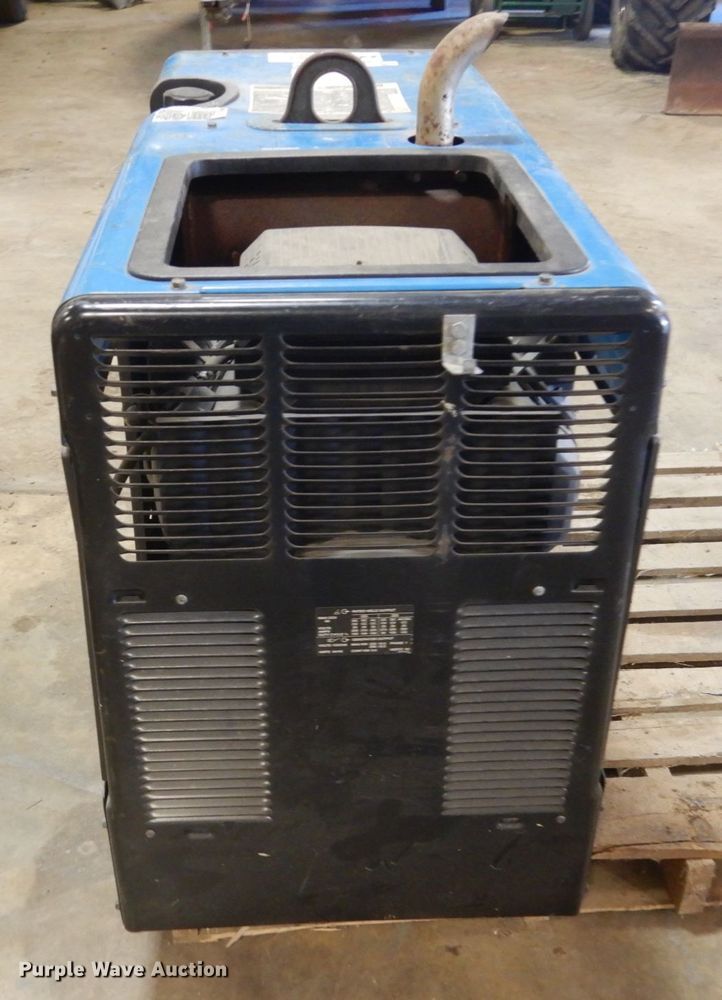 image for item IK9872 Miller Bobcat 225 welder