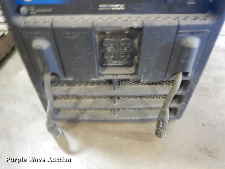 image for item IK9873 Miller Bobcat 250 welder