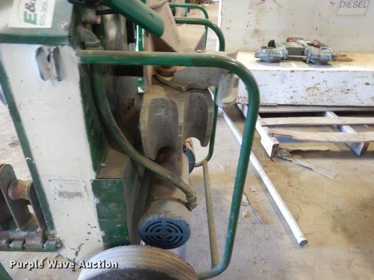 image for item IK9880 Greenlee 555 conduit bender