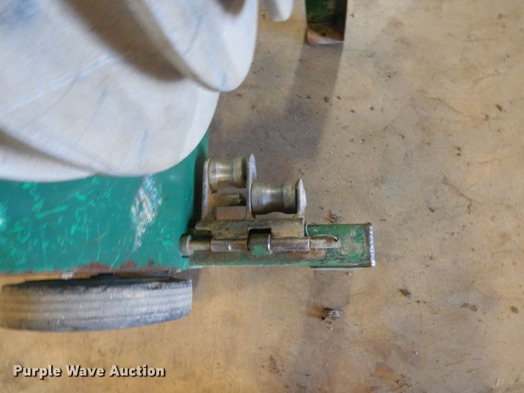 image for item IK9881 Greenlee 555 conduit bender