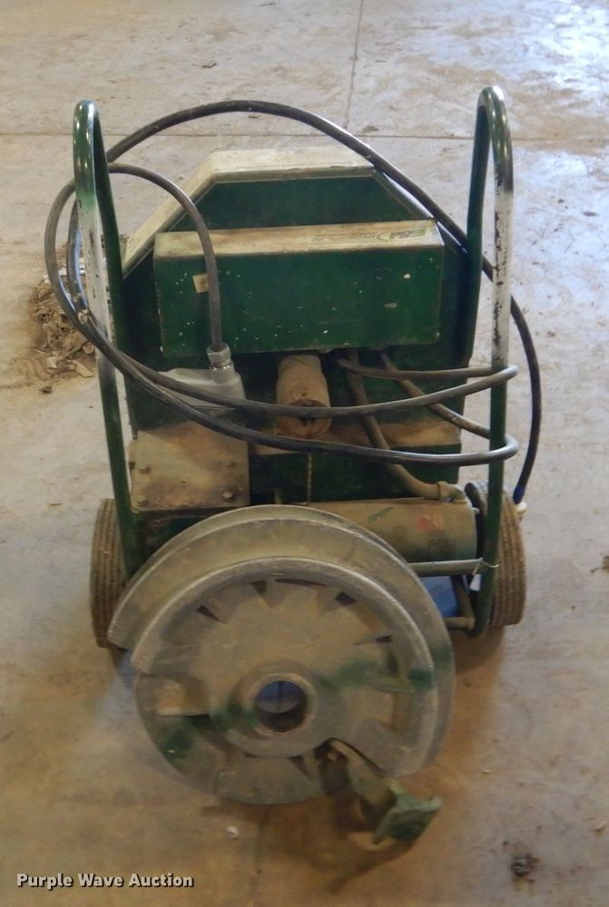 image for item IK9882 Greenlee 555 conduit bender