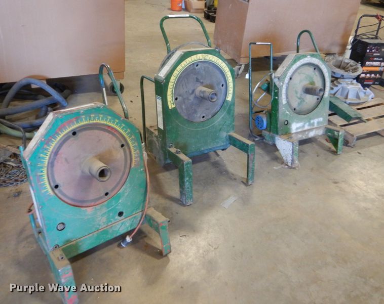 image for item IK9883 (3) Greenlee 555 conduit benders