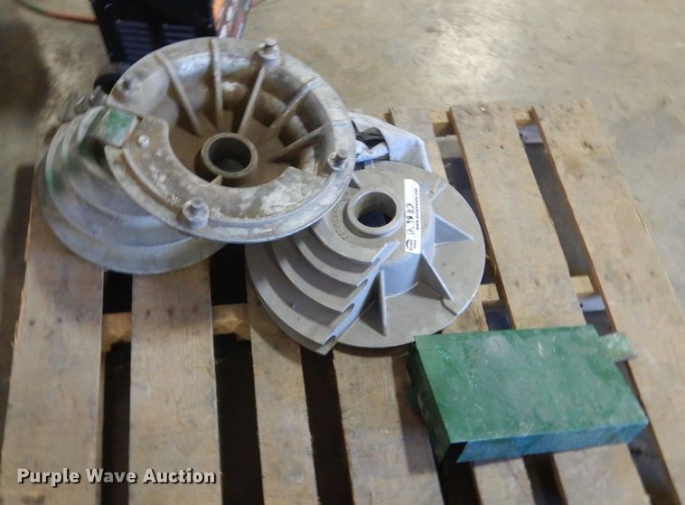 image for item IK9883 (3) Greenlee 555 conduit benders