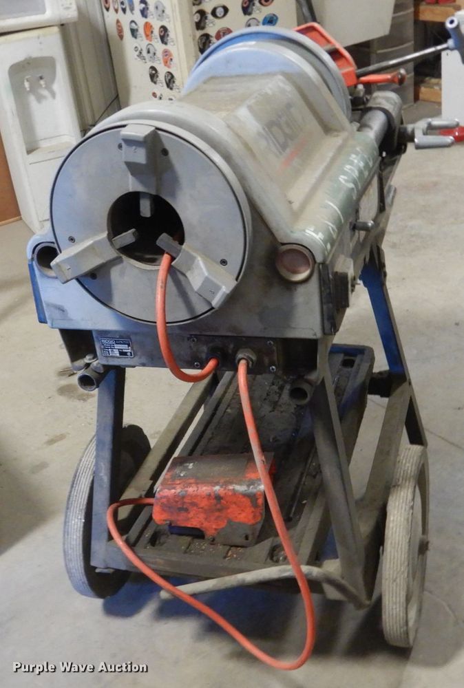 image for item IK9892 Ridgid 1224 pipe threader