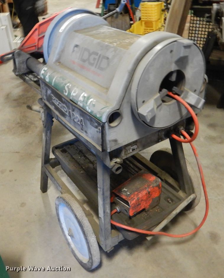 image for item IK9892 Ridgid 1224 pipe threader