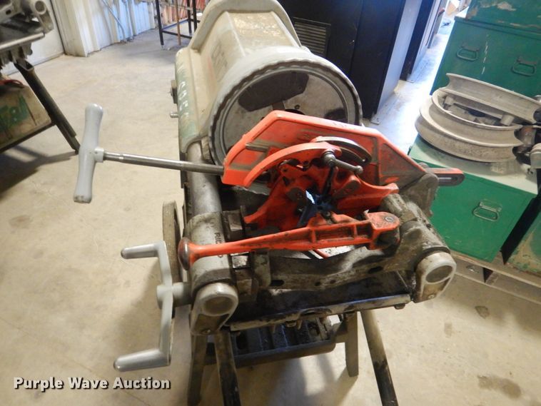 image for item IK9892 Ridgid 1224 pipe threader