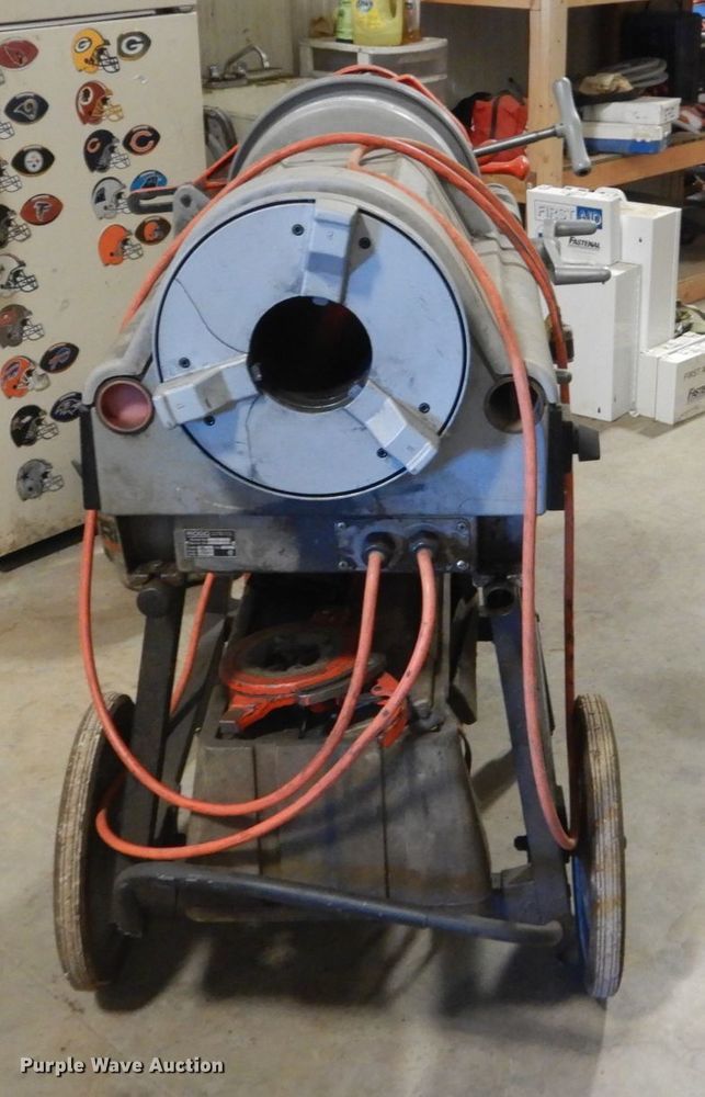 image for item IK9893 Ridgid 1224 pipe threader