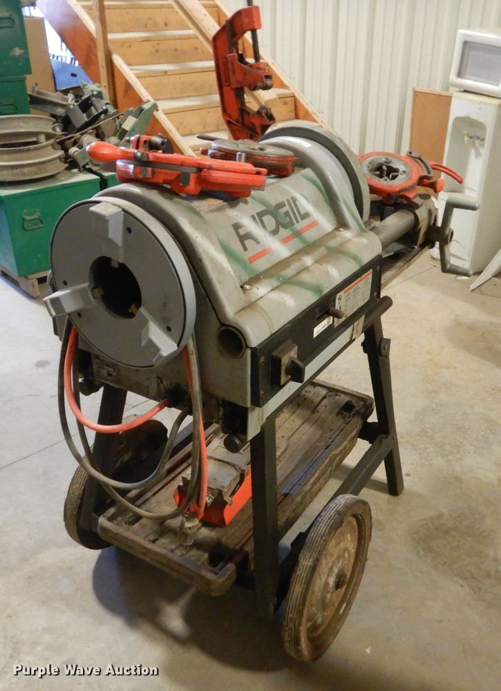 image for item IK9895 Ridgid 1224 pipe threader