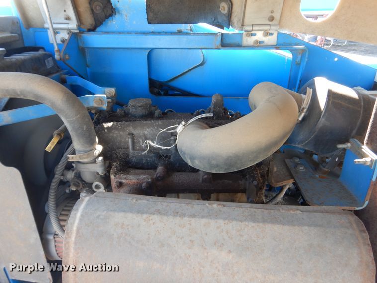 image for item IK9915 2002 Genie Z45/25  boom lift