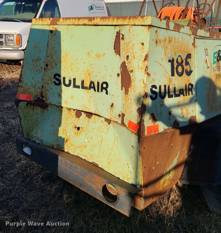 image for item IK9951 Sullair 185  air compressor