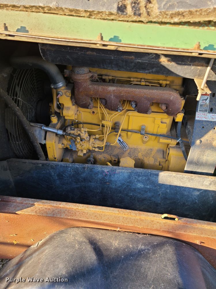 image for item IK9951 Sullair 185  air compressor