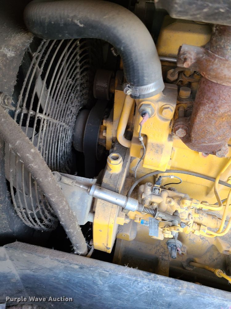 image for item IK9951 Sullair 185  air compressor