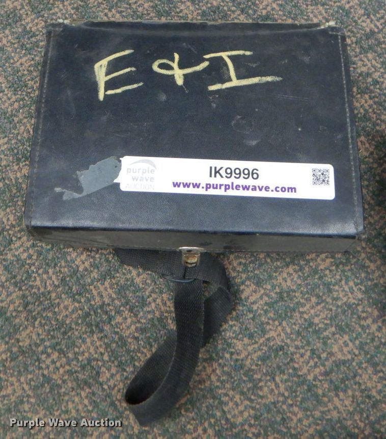 image for item IK9996 Megger MJ159 high voltage insulation tester