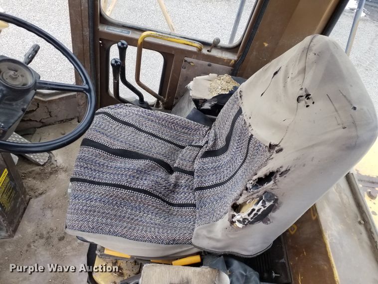 image for item IP9075 1994 Komatsu WA250  wheel loader