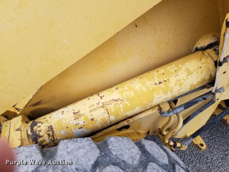 image for item IP9075 1994 Komatsu WA250  wheel loader